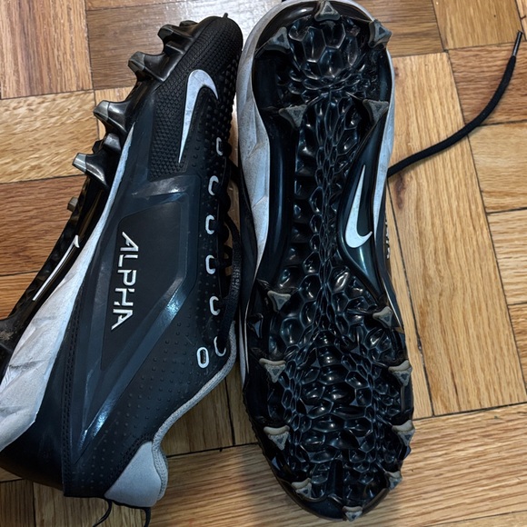 Nike Alpha Men's Black and Gray Athletic Cleats - Picture 3 of 3